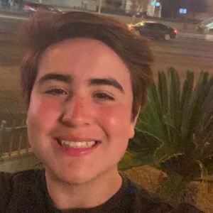 Meet your Posher, Leonel